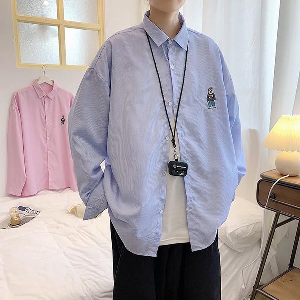 men's casual shirts 2021 spring fashion: korean bear embroidered versatile striped long sleeve shirt couple, White;black
men's casual shirts 2021 spring fashion: korean bear embroidered versatile striped long sleeve shirt couple, White;black