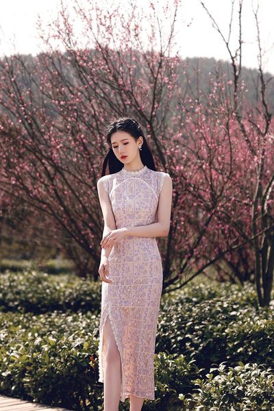 ethnic clothing vintage lace slim cheongsam high split women qipao classic oriental sleeveless chinese dresses vestidos improved dress, Red
ethnic clothing vintage lace slim cheongsam high split women qipao classic oriental sleeveless chinese dresses vestidos improved dress, Red