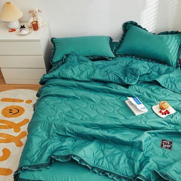 blankets cool lace quilt home bedding covering blanket for student dormitory bedclothes
blankets cool lace quilt home bedding covering blanket for student dormitory bedclothes