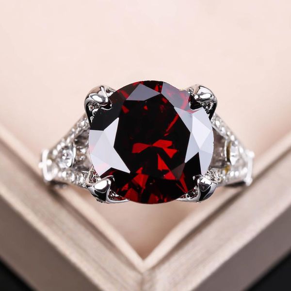 big red stone rings for women female fashion wedding engagement princess luxury jewelry bague anillos cluster, Golden;silver
big red stone rings for women female fashion wedding engagement princess luxury jewelry bague anillos cluster, Golden;silver