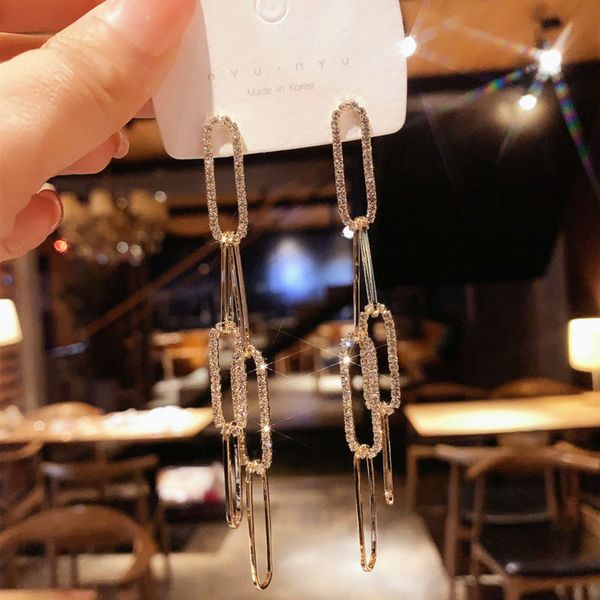 dongdamen fashion diamond chain tassel long korean temperament net red s925 silver needle geometric earrings for women, Black
dongdamen fashion diamond chain tassel long korean temperament net red s925 silver needle geometric earrings for women, Black