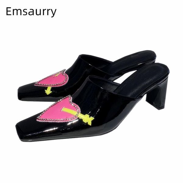 sewing pink love-heart runway mules lady med heel square toe black patent leather slingbacks spring 2021 women pumps dress shoes
sewing pink love-heart runway mules lady med heel square toe black patent leather slingbacks spring 2021 women pumps dress shoes