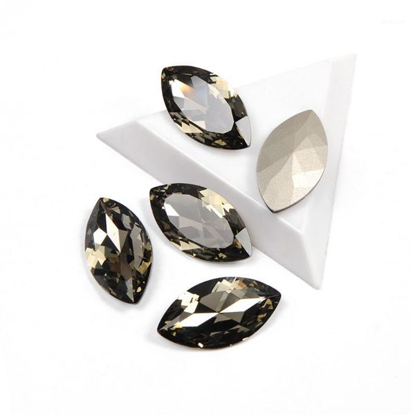 4227 quality crystal glitter black diamond color navette shape rhinestone 3d glass for nail art decorations gems1, Silver;gold
4227 quality crystal glitter black diamond color navette shape rhinestone 3d glass for nail art decorations gems1, Silver;gold
