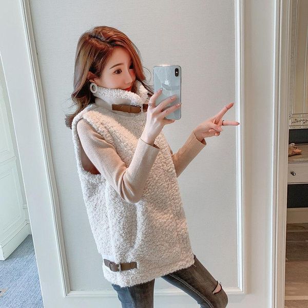 women's vests lamb hair vest women autumn/winter 2021 korean version loose outer wear fur one casual coat, Black;white
women's vests lamb hair vest women autumn/winter 2021 korean version loose outer wear fur one casual coat, Black;white