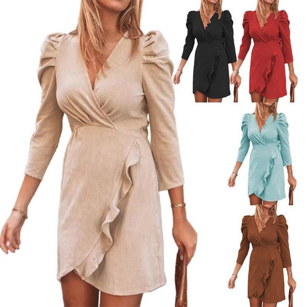 casual dresses autumn and winter european american solid color v-neck long-sleeved ruffle dress asthetic clothes fashion women's clothi, Black;gray
casual dresses autumn and winter european american solid color v-neck long-sleeved ruffle dress asthetic clothes fashion women's clothi, Black;gray