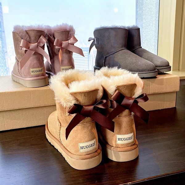boots brand snow women's ribbon bow waterproof antiskid plush cotton shoes fur integrated short fashion, Black
boots brand snow women's ribbon bow waterproof antiskid plush cotton shoes fur integrated short fashion, Black