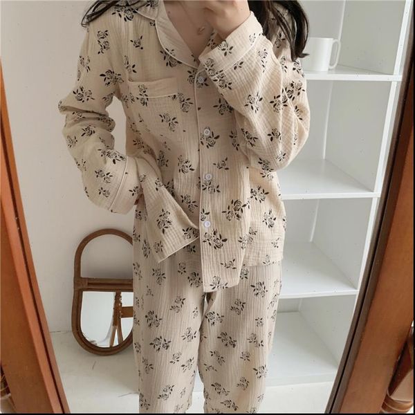 vintage apricot rose flowers women sleepwear pajamas set spring autumn soft cotton home clothes long sleeve pants, Black;red
vintage apricot rose flowers women sleepwear pajamas set spring autumn soft cotton home clothes long sleeve pants, Black;red