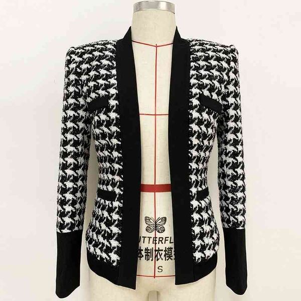 europe and united states the latest high-quality lion button tweed houndstooth jacket, Black
europe and united states the latest high-quality lion button tweed houndstooth jacket, Black