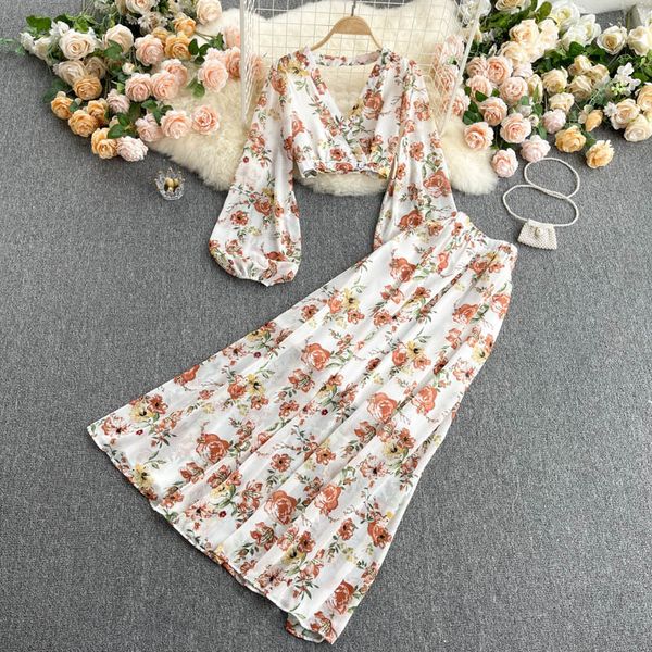 seaside holiday style suit female scheming backless short high waist skirt two-piece trend 210525, White
seaside holiday style suit female scheming backless short high waist skirt two-piece trend 210525, White