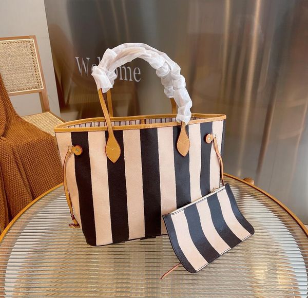 2021 women luxury designer shopping mommy bag totes shoulder bags hanfbag composite open cowhide plain daily casual fashion lady interior sl
2021 women luxury designer shopping mommy bag totes shoulder bags hanfbag composite open cowhide plain daily casual fashion lady interior sl