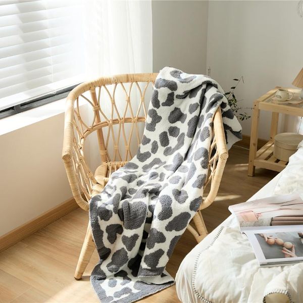 cow print fleece fabric blanket soft office nap throw home decorative bedside bedsread air conditional summer blankets 130x160cm
cow print fleece fabric blanket soft office nap throw home decorative bedside bedsread air conditional summer blankets 130x160cm