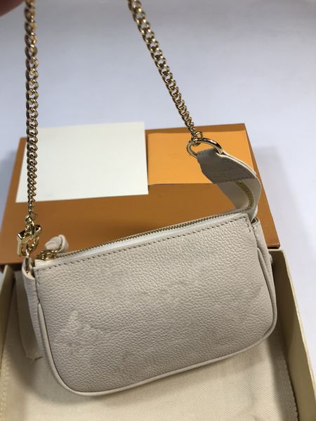 2pcs/set women shoulder bag luxury designers handbags fashion purses female outdoor purse lady shopping handbag pu leathe packs
2pcs/set women shoulder bag luxury designers handbags fashion purses female outdoor purse lady shopping handbag pu leathe packs