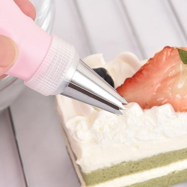 baking & pastry tools cake decorating supplies kit 25pcs professional stainless steel diy icing tips with 2 reusable couplers storage case
baking & pastry tools cake decorating supplies kit 25pcs professional stainless steel diy icing tips with 2 reusable couplers storage case