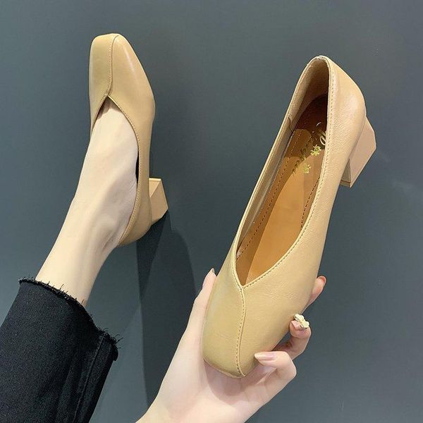 dress shoes women 2021 autumn square head single shallow mouth thick heel middle high retro women's, Black
dress shoes women 2021 autumn square head single shallow mouth thick heel middle high retro women's, Black