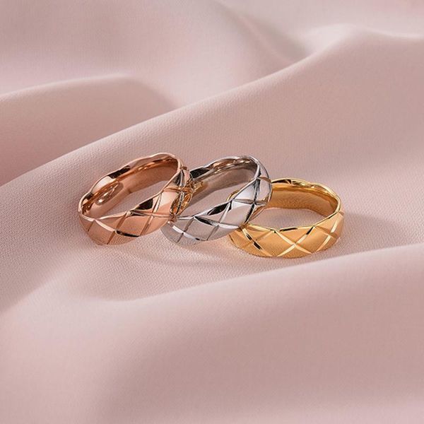cluster rings lingge cool wind high sense ring women's style ins non fading temperament titanium steel small fragrance women, Golden;silver
cluster rings lingge cool wind high sense ring women's style ins non fading temperament titanium steel small fragrance women, Golden;silver