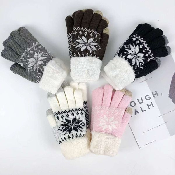 gloves winter knitted women' snowflake jacquard thickened plush double-layer cold proof and warm men, Blue;gray
gloves winter knitted women' snowflake jacquard thickened plush double-layer cold proof and warm men, Blue;gray
