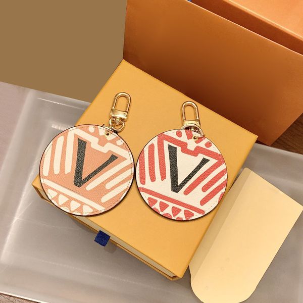 2021 deigner wave pu leather keychain accessories fashion key chain circular keychains buckle for men women hanging decoration with retail b, Slivery;golden
2021 deigner wave pu leather keychain accessories fashion key chain circular keychains buckle for men women hanging decoration with retail b, Slivery;golden