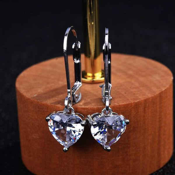 dangle & chandelier 925 silver heart drop earrings minimalism design fashion moissanite romantic jewelry for women wedding party valentines
dangle & chandelier 925 silver heart drop earrings minimalism design fashion moissanite romantic jewelry for women wedding party valentines