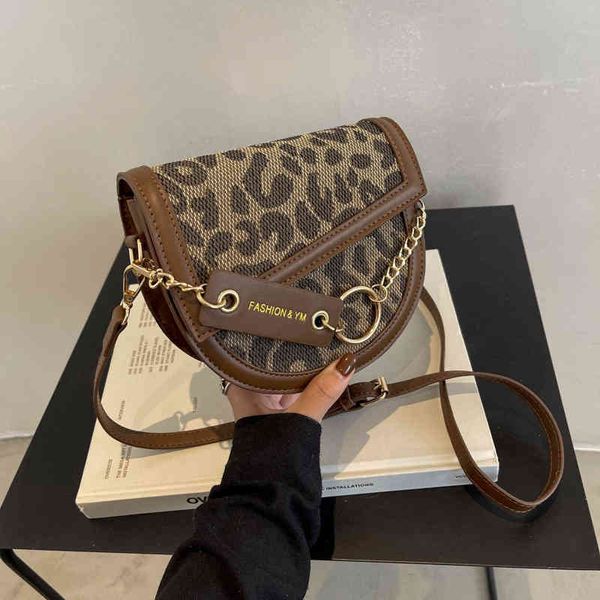 2022 factory outlet women's autumn and winter trend single shoulder messenger bag high sense fashion ins armpit bag lrya
2022 factory outlet women's autumn and winter trend single shoulder messenger bag high sense fashion ins armpit bag lrya