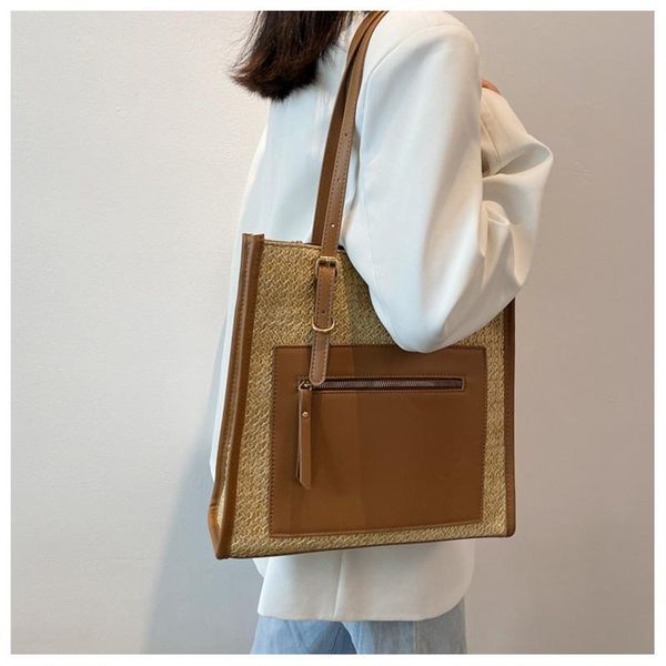 evening bags fashion luxury chain women's shoulder bag brand large capacity handbag summer straw woven female tote designer shopper pur
evening bags fashion luxury chain women's shoulder bag brand large capacity handbag summer straw woven female tote designer shopper pur