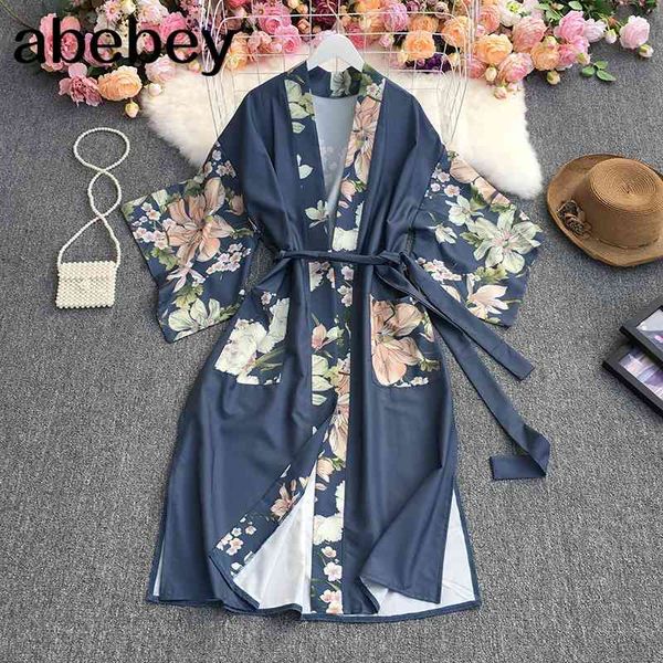 summer women fashion v-neck bat sleeve shirt high waist lace up waist print casual long button less shirt 210715, White
summer women fashion v-neck bat sleeve shirt high waist lace up waist print casual long button less shirt 210715, White