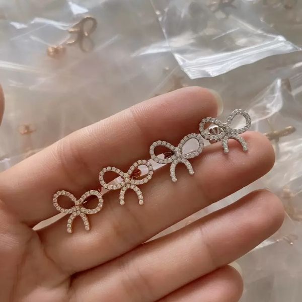 tiff s925 sterling silver bow earrings stud are small, lovely, sweet, windnet fashion blogger.the wholesale of the same manufacturer does fa, Golden;silver
tiff s925 sterling silver bow earrings stud are small, lovely, sweet, windnet fashion blogger.the wholesale of the same manufacturer does fa, Golden;silver