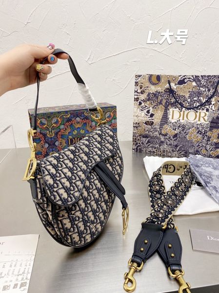 Original Leather Fashion Designers Women Bags High Quality Handbags Tote Ladies Crossbody Shoulder Bag Purse -L2084
Original Leather Fashion Designers Women Bags High Quality Handbags Tote Ladies Crossbody Shoulder Bag Purse -L2084