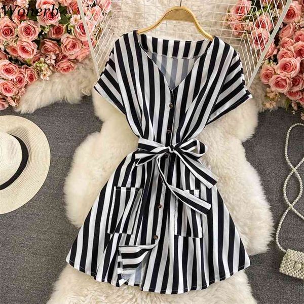 women shirt dress summer fashion temperament v-neck striped lace-up slim dresses short-sleeve pocket mini vestidos 4l275 210519, Black;gray
women shirt dress summer fashion temperament v-neck striped lace-up slim dresses short-sleeve pocket mini vestidos 4l275 210519, Black;gray