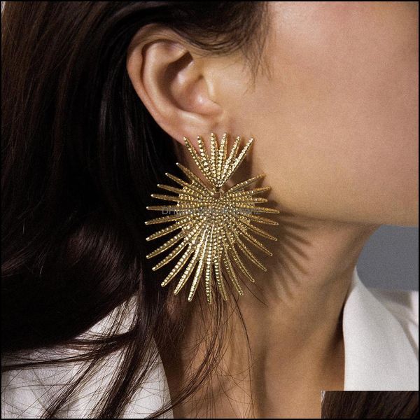 stud earrings jewelry s2029 fashion geometric metal sector exaggerated drop delivery 2021 lmkph, Golden;silver
stud earrings jewelry s2029 fashion geometric metal sector exaggerated drop delivery 2021 lmkph, Golden;silver