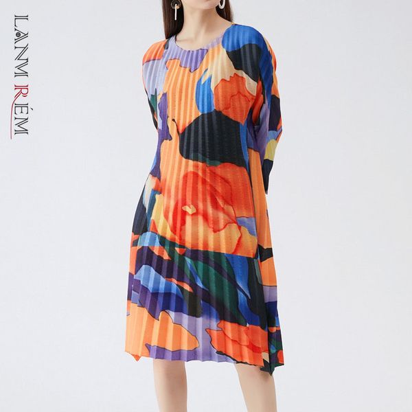 pleated loose hand-painted spring summer dress round neck women sweet printed ladies party clothes 2d1415 210507, Black;gray
pleated loose hand-painted spring summer dress round neck women sweet printed ladies party clothes 2d1415 210507, Black;gray