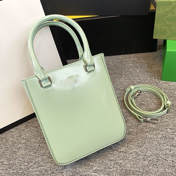 design female 2021 new luxury fashion sequined tote hand shoulder messenger retro leather small square bag
design female 2021 new luxury fashion sequined tote hand shoulder messenger retro leather small square bag