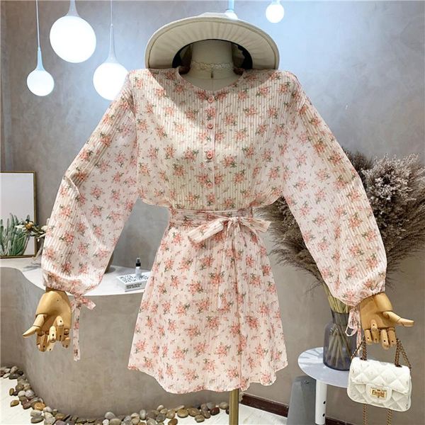 women's tracksuits clothing summer 2021 sweet temperament flower puff sleeve long + pantskirt two piece set, Gray
women's tracksuits clothing summer 2021 sweet temperament flower puff sleeve long + pantskirt two piece set, Gray