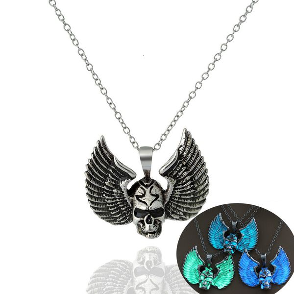 fashion creative jewelry personality domineering luminous wings skull sweater chain necklace accessories, Silver
fashion creative jewelry personality domineering luminous wings skull sweater chain necklace accessories, Silver