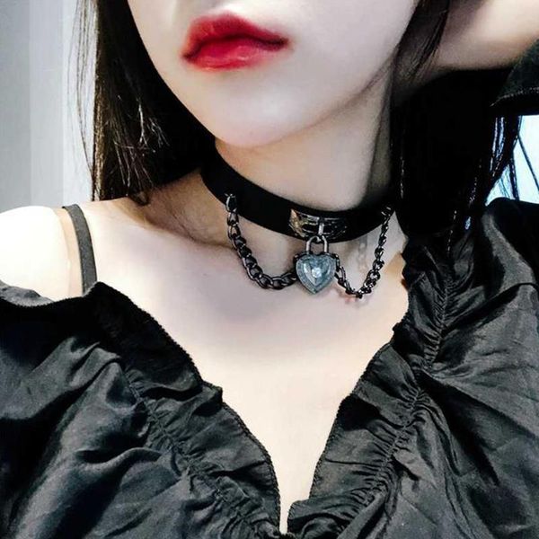 chokers goth pu leather heart necklaces for women punk collar chain charm neck strap gothic girls choker body jewelry accessories, Golden;silver
chokers goth pu leather heart necklaces for women punk collar chain charm neck strap gothic girls choker body jewelry accessories, Golden;silver
