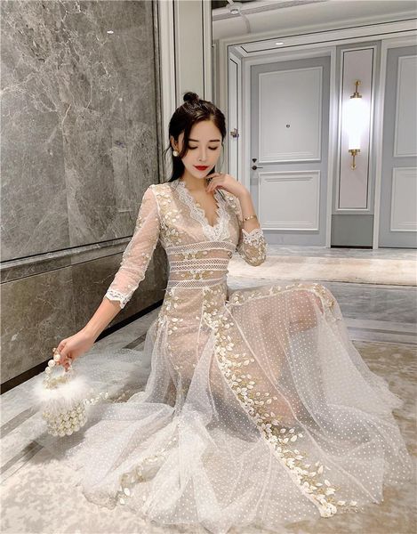 casual dresses luxury design runway dress 2021 v-neck slim medium long wave dot super fairy embroidered gauze, Black;gray
casual dresses luxury design runway dress 2021 v-neck slim medium long wave dot super fairy embroidered gauze, Black;gray