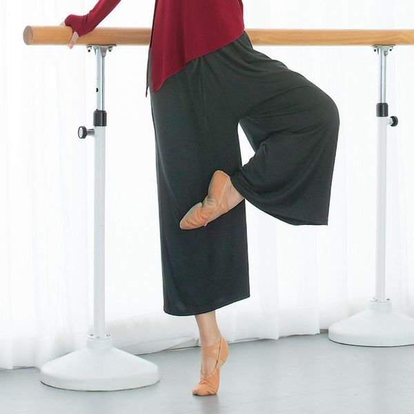 men's sweaters modern dancers loose classical dance pants body basic training clothes art test practice yoga gamodal nine point, White;black
men's sweaters modern dancers loose classical dance pants body basic training clothes art test practice yoga gamodal nine point, White;black