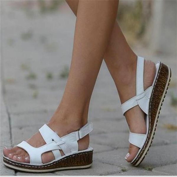 35-43 women's large size sandals 2021 summer college style low heel wedge casual fashion ladies footwear, Black
35-43 women's large size sandals 2021 summer college style low heel wedge casual fashion ladies footwear, Black