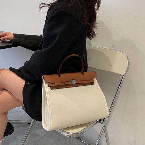 evening bags women's handbags summer fashion canvas stitching leather ladies platinum bag simple one-shoulder messenger
evening bags women's handbags summer fashion canvas stitching leather ladies platinum bag simple one-shoulder messenger