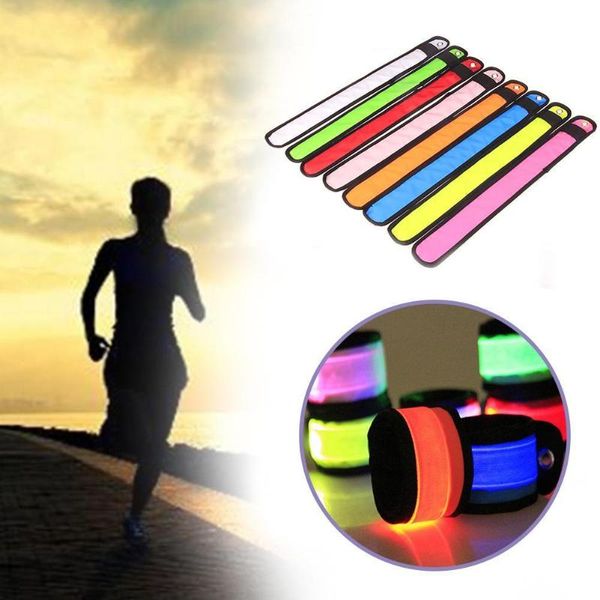 1pc led sports luminous wrist strap band wristband light sale outdoor flash glowing bracelet armband supplies running s h2q3 support, Black;red
1pc led sports luminous wrist strap band wristband light sale outdoor flash glowing bracelet armband supplies running s h2q3 support, Black;red