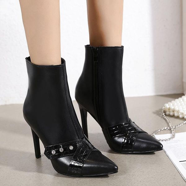 boots woman short ankle ladies shoes for women 2021 autumn high heels female pu leather fashion modern, Black
boots woman short ankle ladies shoes for women 2021 autumn high heels female pu leather fashion modern, Black