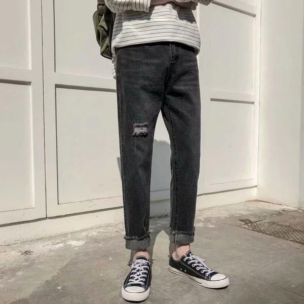 wholesale 2021 fashion casual street hip hop men's hole straight cropped pants summer thin korean trendy slim jeans, Blue
wholesale 2021 fashion casual street hip hop men's hole straight cropped pants summer thin korean trendy slim jeans, Blue