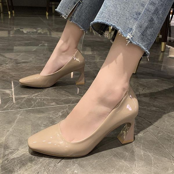 dress shoes rimocy patent leather high heels women round toe shallow thick heel pumps woman 2021 slip-on office single, Black
dress shoes rimocy patent leather high heels women round toe shallow thick heel pumps woman 2021 slip-on office single, Black