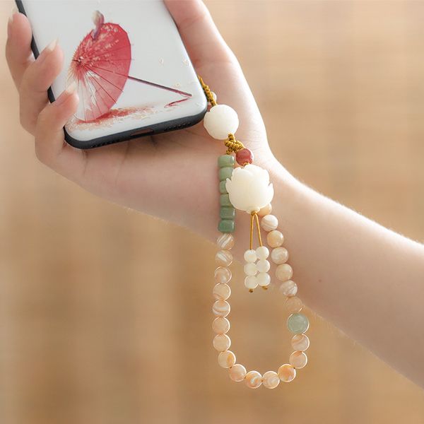hand-woven deep sea yellow shell mobile phone chain lanyard chinese elements retro creative pendant men and women bodhi lotus phone lanyard
hand-woven deep sea yellow shell mobile phone chain lanyard chinese elements retro creative pendant men and women bodhi lotus phone lanyard