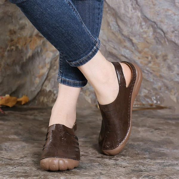 woman sandals 2021 leather platform wedge shoes summer retro buckle hollow ladies casual sewing slippers, Black
woman sandals 2021 leather platform wedge shoes summer retro buckle hollow ladies casual sewing slippers, Black