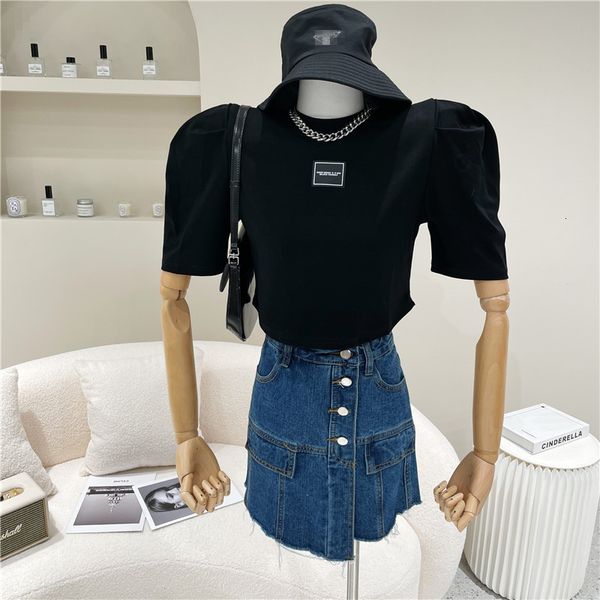 spring summer 2021 short female fashion niche design around the neck soon upper shirt with bubble sleeves, White
spring summer 2021 short female fashion niche design around the neck soon upper shirt with bubble sleeves, White