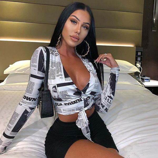 women's t-shirt women printed cropped deep v neck front bow knot tied long sleeve spaper pattern short t-shirts, White
women's t-shirt women printed cropped deep v neck front bow knot tied long sleeve spaper pattern short t-shirts, White