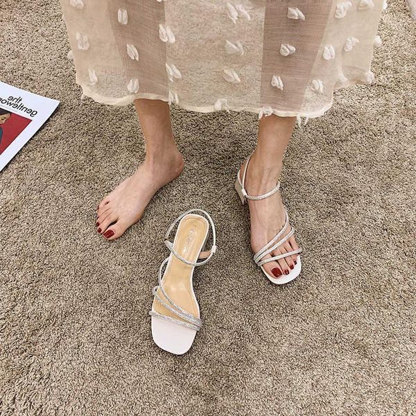 sandals 2021 women's summer fashion versatile korean diamond thick heel open toe middle shoes, Black
sandals 2021 women's summer fashion versatile korean diamond thick heel open toe middle shoes, Black