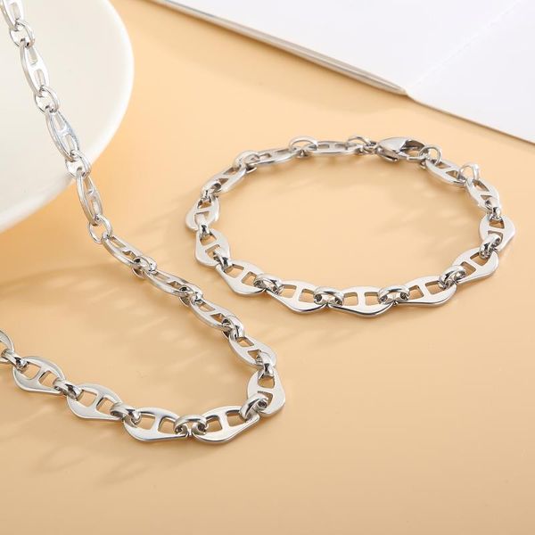 earrings & necklace trendy simple pig nose chain jewelry sets silver color gold stainless steel women bracelet
earrings & necklace trendy simple pig nose chain jewelry sets silver color gold stainless steel women bracelet