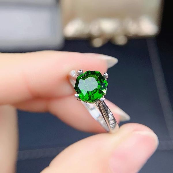 cluster rings natural diopside women's ring 925 sterling silver inset is an elegant gift for trendy girls cocktail party, Golden;silver
cluster rings natural diopside women's ring 925 sterling silver inset is an elegant gift for trendy girls cocktail party, Golden;silver