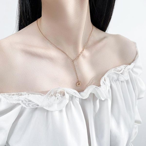 pendant necklaces small tassel flower design feeling titanium necklace stainless steel of gold plated with female temperament, Silver
pendant necklaces small tassel flower design feeling titanium necklace stainless steel of gold plated with female temperament, Silver